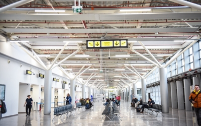 Actualizare. Procurori europeni au descins la Sibiu: suspiciuni de fraude la Aeroport și Consiliul Județean în proiectul de modernizare cu 54 de milioane de euro. Posibile nereguli la achiziții și un potențial conflict de interese