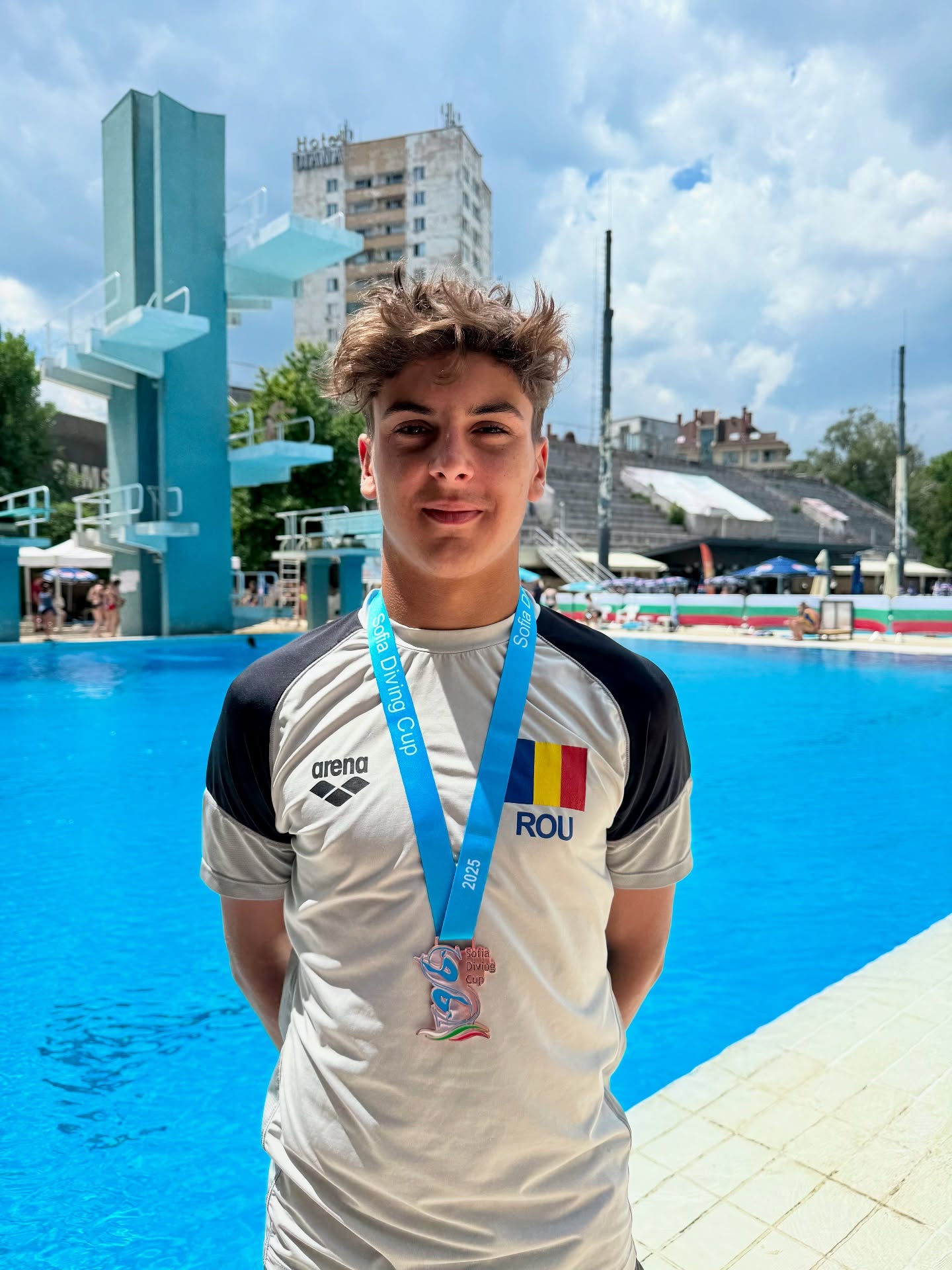 Sportivul Mihai Cosma, legitimat la CSS Sibiu, a urcat pe podium la Jocurile Balcanice de la Sofia