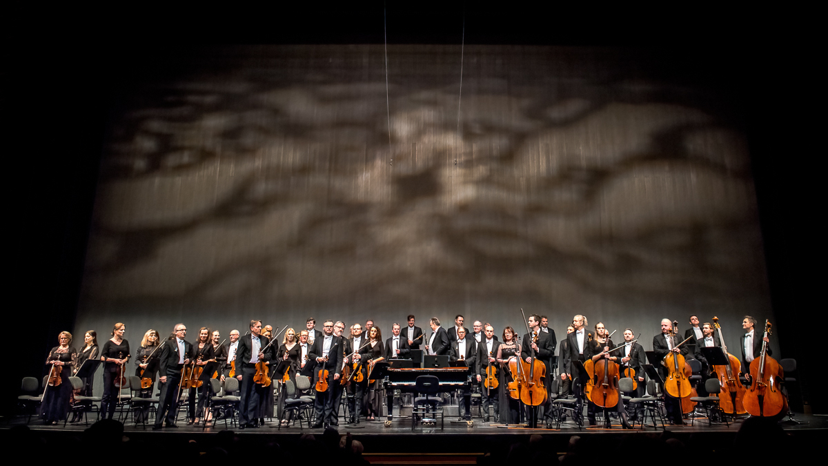 Festivalul Enescu aduce pe scena din Sibiu artiști laureați cu Grammy și orchestre de mare clasă cu peste 75 de muzicieni. Bilete și abonamente, acum în vânzare
