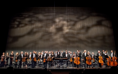 Festivalul Enescu aduce pe scena din Sibiu artiști laureați cu Grammy și orchestre de mare clasă cu peste 75 de muzicieni. Bilete și abonamente, acum în vânzare