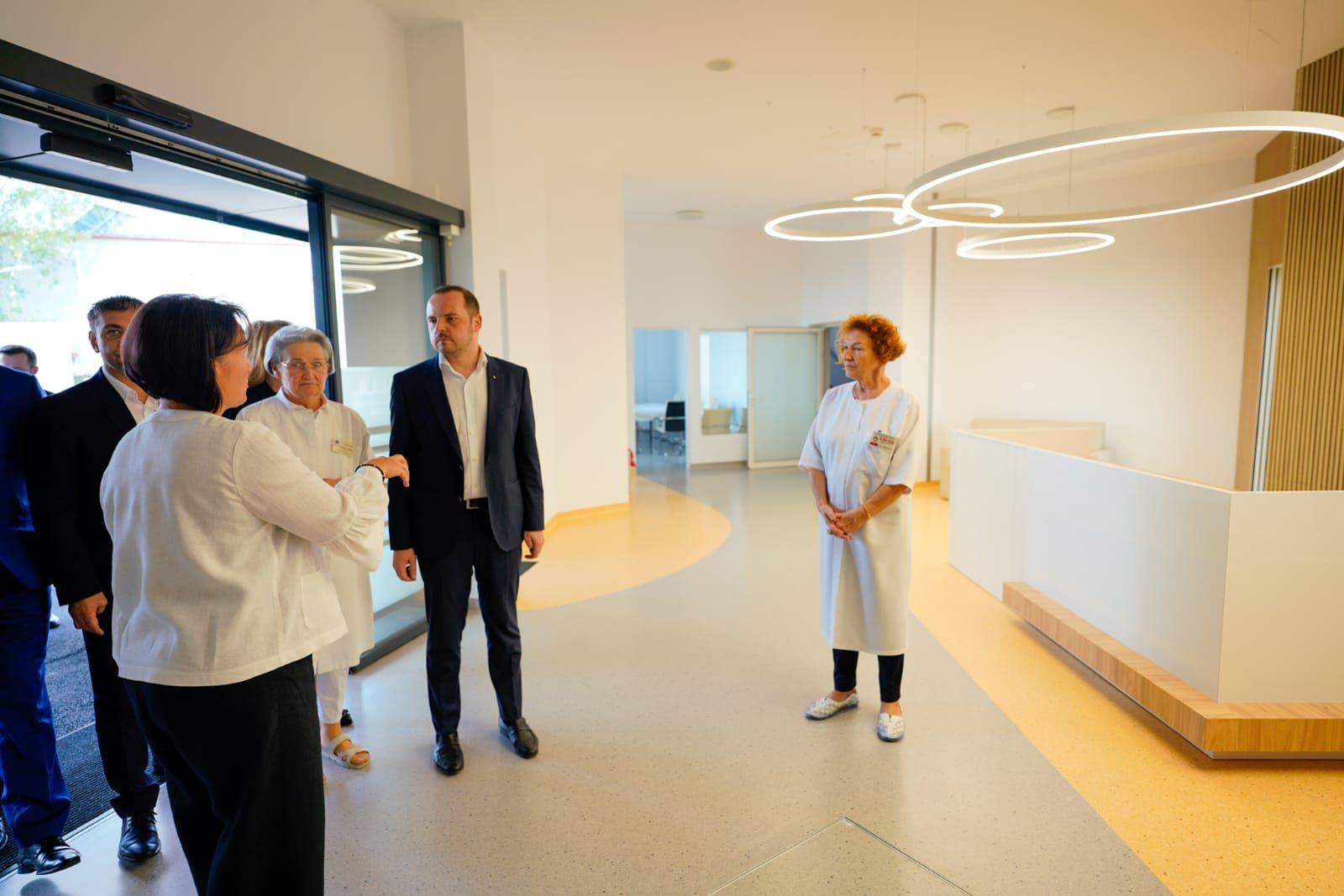 Ministrul Sănătății: Vizăm ajustarea, până la eliminare, a contribuției personale la serviciile medicale în unitățile private decontate cu CNAS
