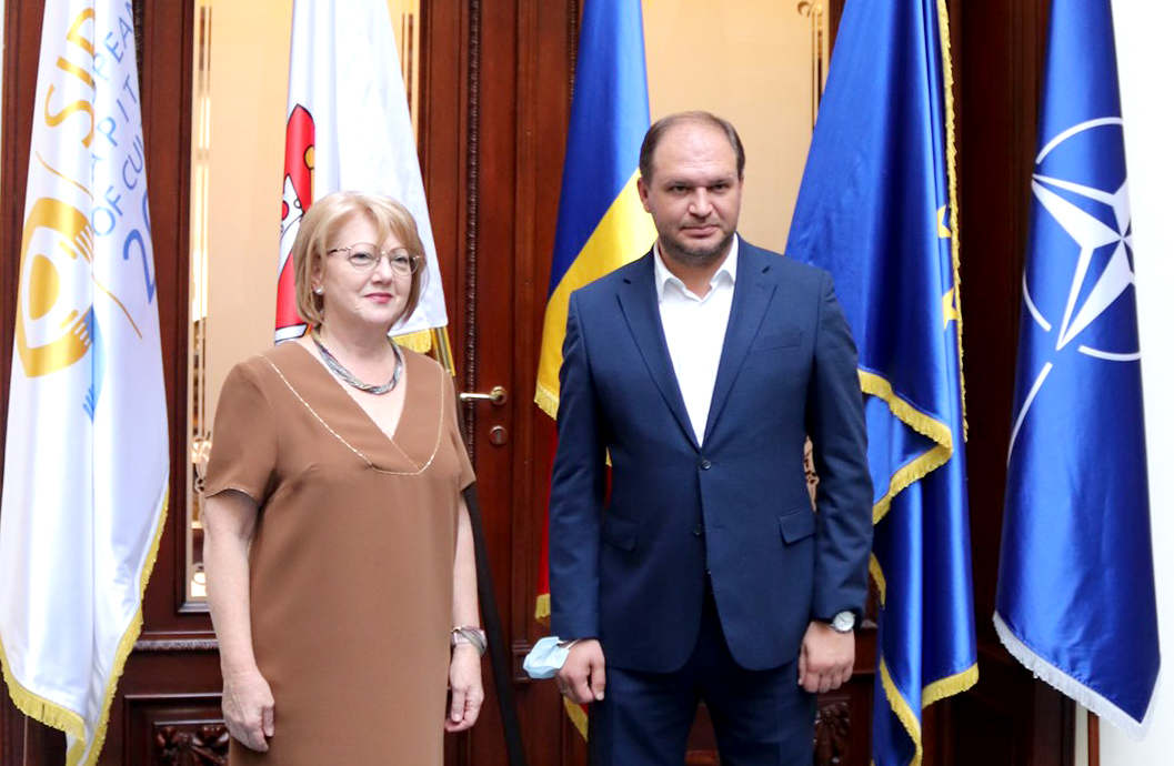 Primăria Sibiu nu a mai răspuns invitațiilor din partea lui Ion Ceban, primarul pro-rus al Chișinăului. „Colaborăm cu administrațiile din țara vecină”