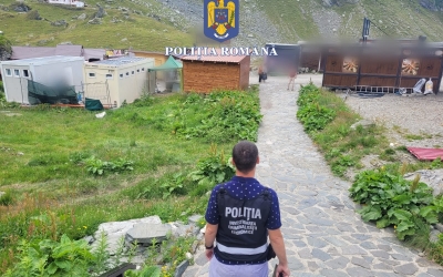 Controale la comercianții de la Bâlea Lac. Poliția și ANSVSA au găsit numeroase nereguli și au aplicat amenzi de 72.000 de lei