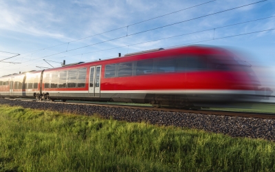 O femeie de 67 de ani a murit lovită de tren. Accidentul s-a petrecut la Micăsasa