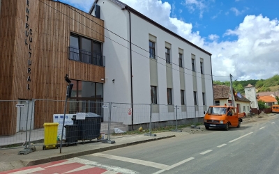 Centrul Cultural de la Ocna Sibiului, aproape de inaugurare. Primar: Va fi un spațiu modern, multifuncțional, destinat dezvoltării culturale a comunității