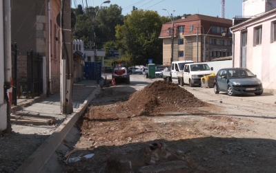 Au început lucrările de reparații pe strada Mihail Kogălniceanu din municipiul Mediaș
