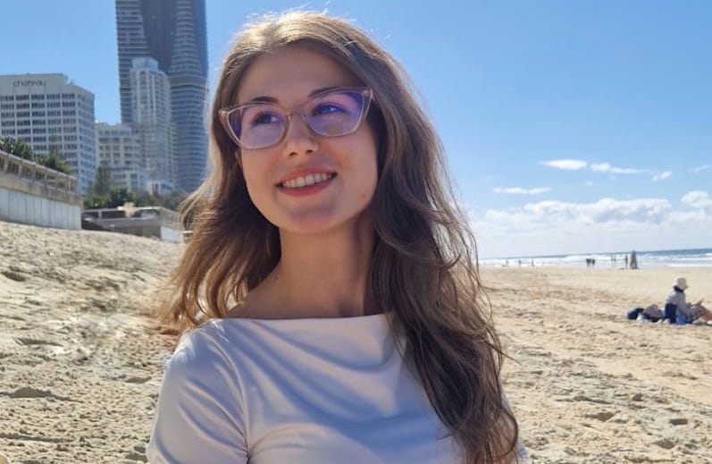 De la Colegiul Brukenthal la Viena și apoi în Australia: cum arată un semestru Erasmus la University of Queensland prin ochii studentei Alexia Țabra