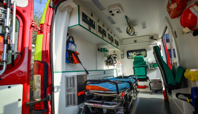 Doi răniți, la spital în urma unui accident pe Autostrada A1. „Viteză neadaptată la condițiile de drum”