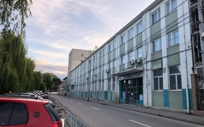 De la pixul Flaro la piese pentru Mercedes. Povestea fabricii de pe malul Cibinului care își mută activitatea la Mediaș. „În următorii trei ani acest proces va trebui finalizat”