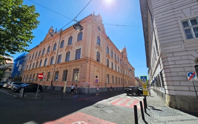 La 12 școli și licee continuă lucrările de renovare și după începerea anului școlar. Lazăr, Ghibu, I.L. Caragiale, printre ele