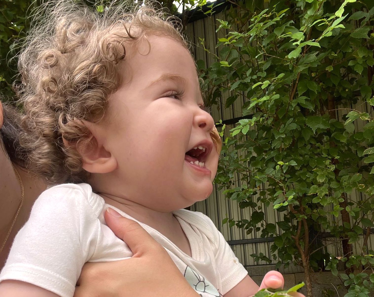 Maria, fetița cu malformație cardiacă din Sibiu, va fi internată în SUA pe 8 septembrie. Familia are încă nevoie de sprijin