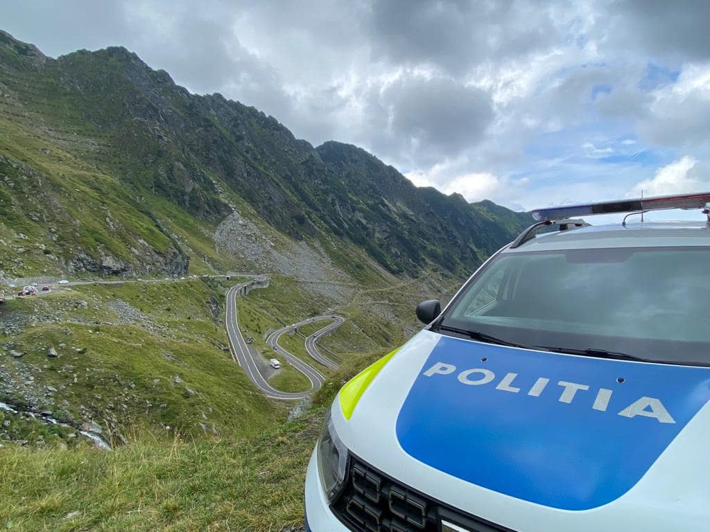 Un motociclist bulgar s-a răsturnat cu motocicleta pe Transfăgărășan. A ajuns la spital cu un traumatism la picior