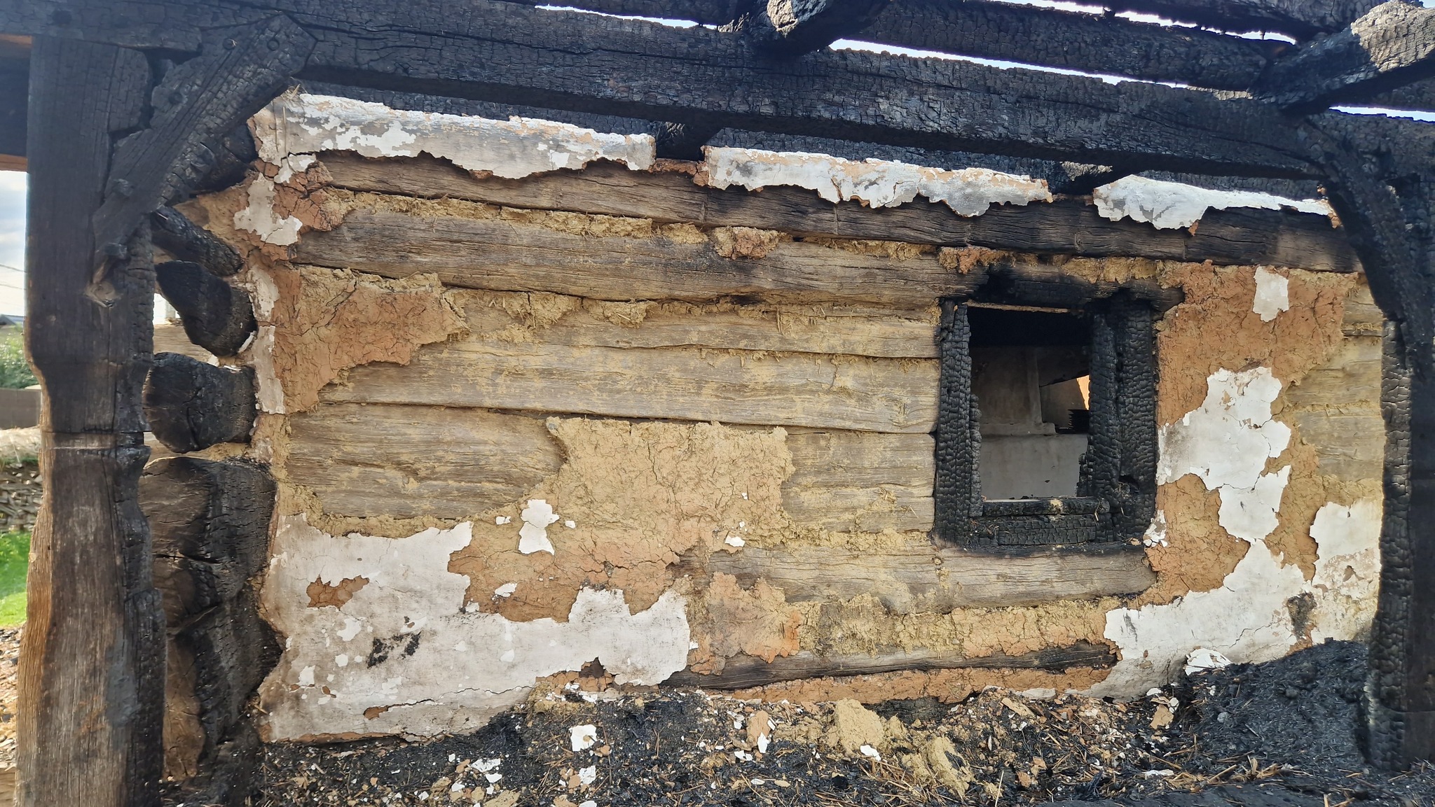 Ciprian Ştefan, directorul Muzeului Astra, va lucra ca voluntar la refacerea Casa din Cizer distrusă parţial într-un incendiu. „Sunt foarte optimist că această casă va putea fi restaurată într-un timp scurt”
