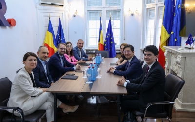 Adrian Echert, deputatul USR Sibiu, după discuțiile cu reprezentanții Fondului Monetar Internațional: Deși contextul regional este dificil, mesajele transmise sunt încurajatoare pentru țara noastră