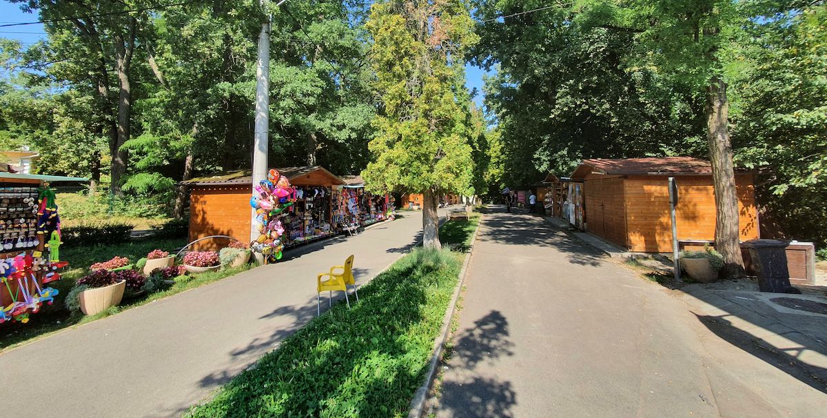Primăria organizează o licitație pentru 13 standuri comerciale în Sibiu