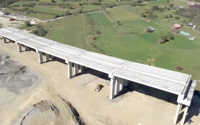 Drumarii despre stadiul lucrărilor la autostrada Sibiu-Pitești: Primele 5 viaducte avansează într-un ritm foarte bun