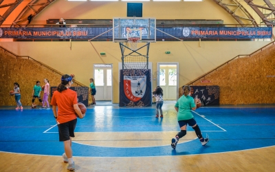 Activități gratuite în cadrul Săptămânii Europene a Sportului: ore de inițiere în diferite sporturi, plimbări cu caiacul și SUP-ul, yoga, fitness și Taekwondo