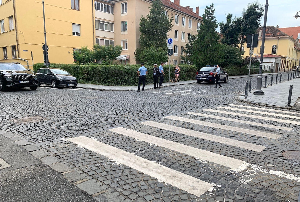 Când trece urgența, cine preia durerea? Accidentul în care un copil de 2 ani și-a pierdut viața în centrul Sibiului descrie lacunele din sistemul de asistență psihologică