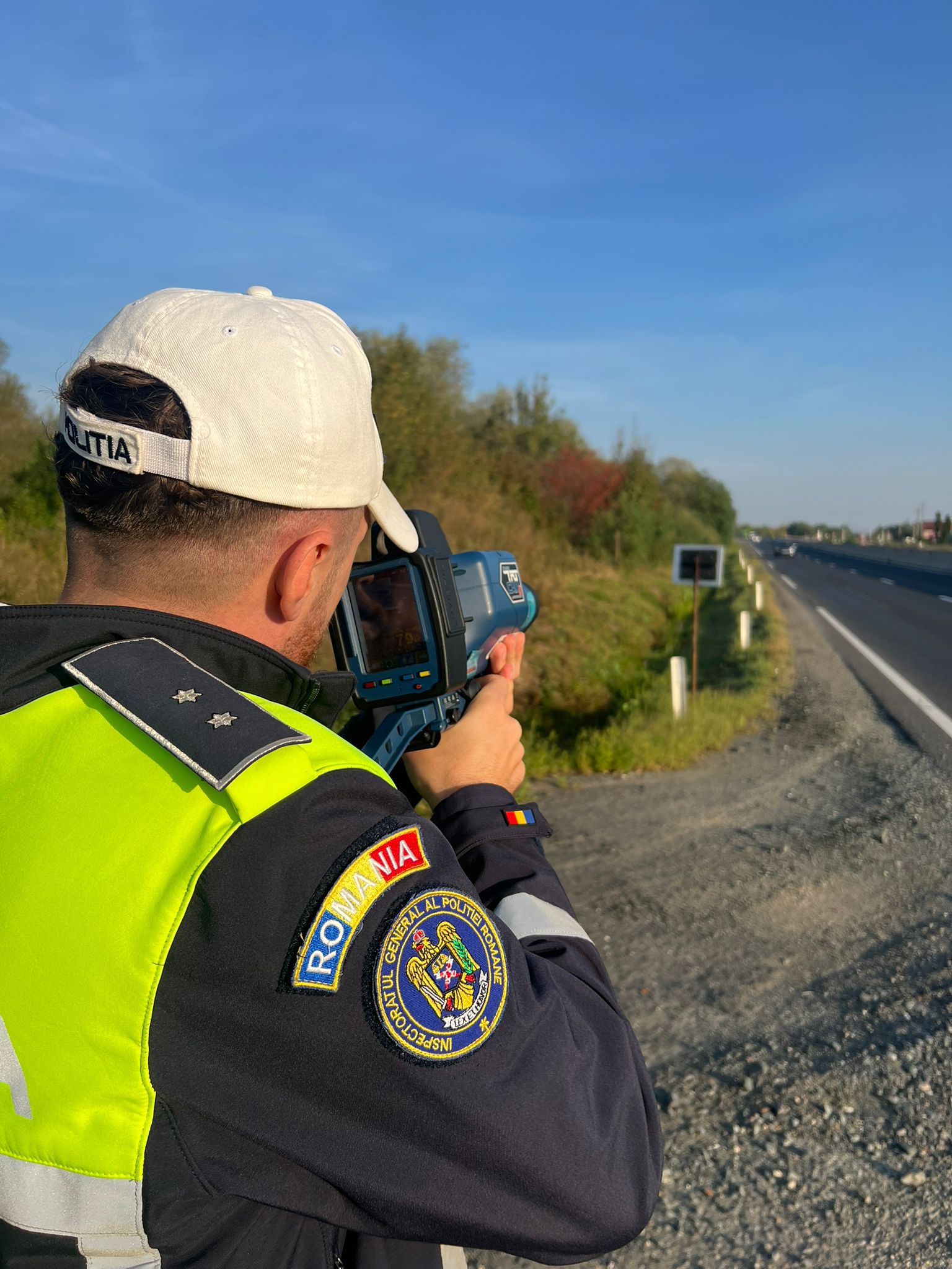 Un șofer amendat la fiecare 3 minute pentru depășirea vitezei legale. Acțiune fulger a Poliției Sibiu
