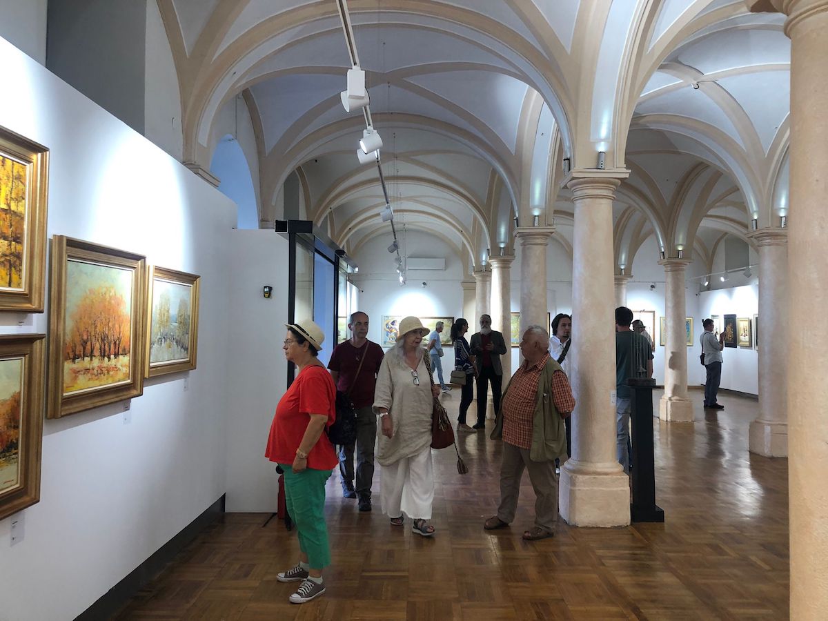 Festivalul Internațional de Artă Contemporană de la Sibiu s-a deschis cu expoziția „Străjerii frumosului”: Arta contemporană transmite nu doar un mesaj, nu este doar o lozincă, ci este și o marcă a frumosului