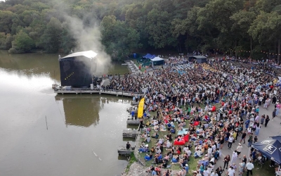 Guitar Meeting Festival: Peste 1.200 de chitariști au făcut spectacol pe scena Muzeului Astra