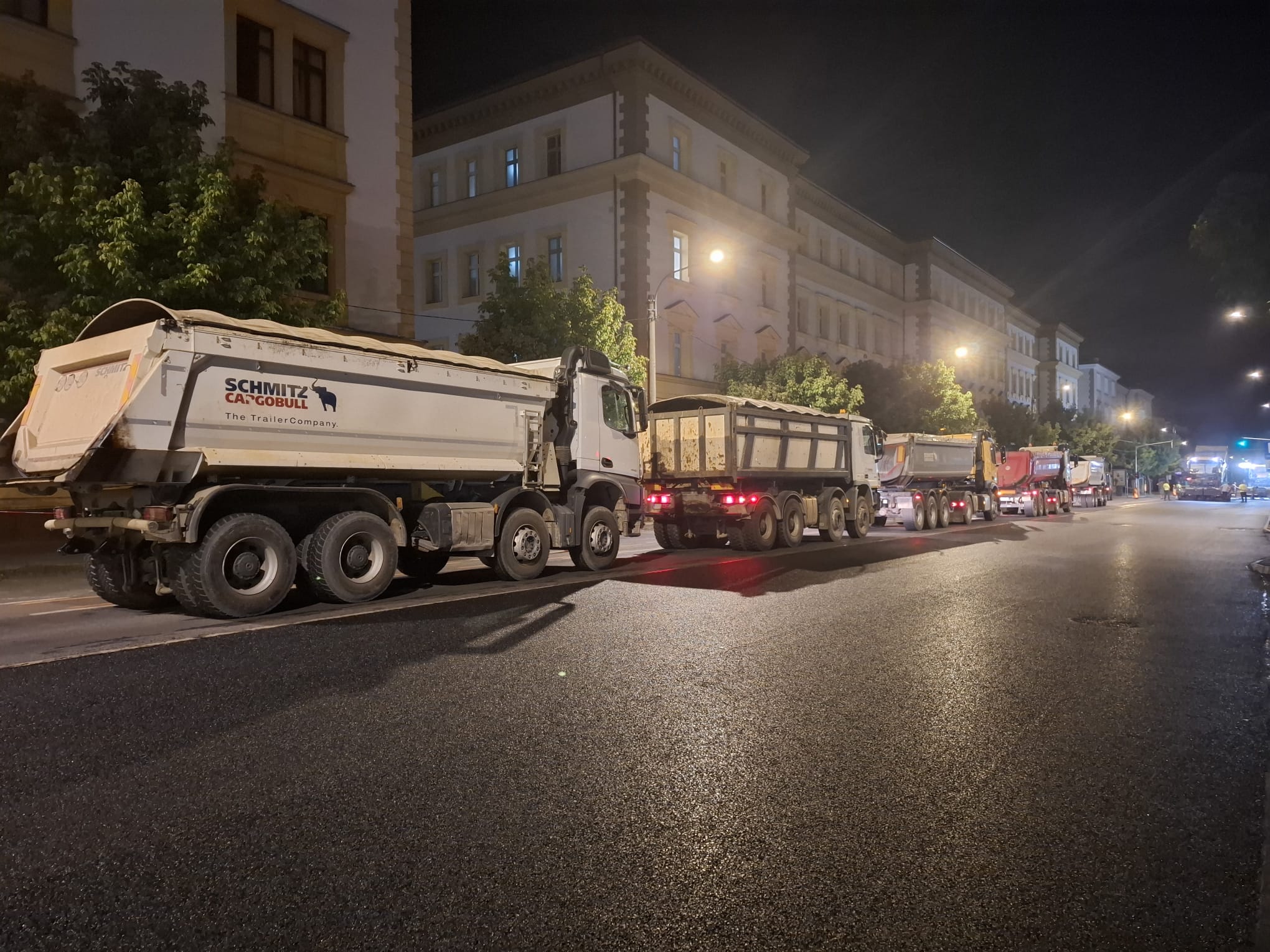 De miercuri până vineri: Traficul pe Calea Dumbrăvii, între Milea și Piața Aurel Vlaicu, se închide pe timpul nopții pentru finalizarea lucrărilor de reparații