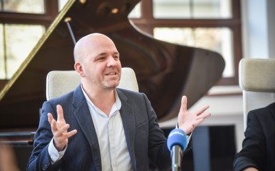 Aproape jumătate de milion de lei a cheltuit Filarmonica din Sibiu în procesele din ultimii doi ani cu sindicaliștii. „Cea mai mare parte a fost recuperată”