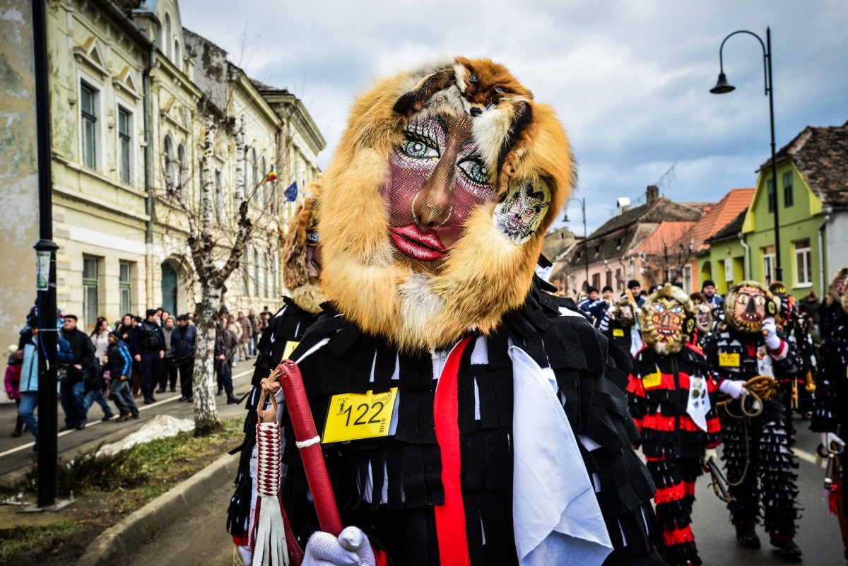 Lolele cuceresc din nou Agnita duminica viitoare. Mii de gogoși tradiționale vor fi pregătite, iar turiști din țară și din străinătate sunt așteptați la sărbătoare