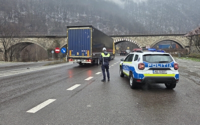 Acțiune amplă pe DN7: radare și testări pentru alcoolemie și droguri