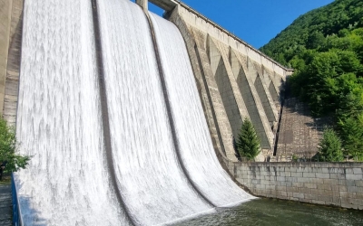 Autoritățile explică de ce barajul de la Gura Râului nu a avut nevoie de golire: ”Nu există degradări structurale sau funcționale majore”