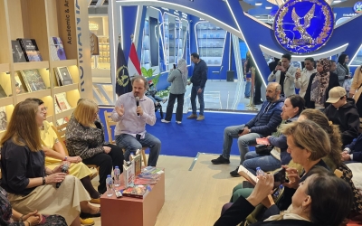 La trei zile după deschiderea Târgului de Carte din Egipt, ministerul Culturii prezintă scriitorii români prezenți