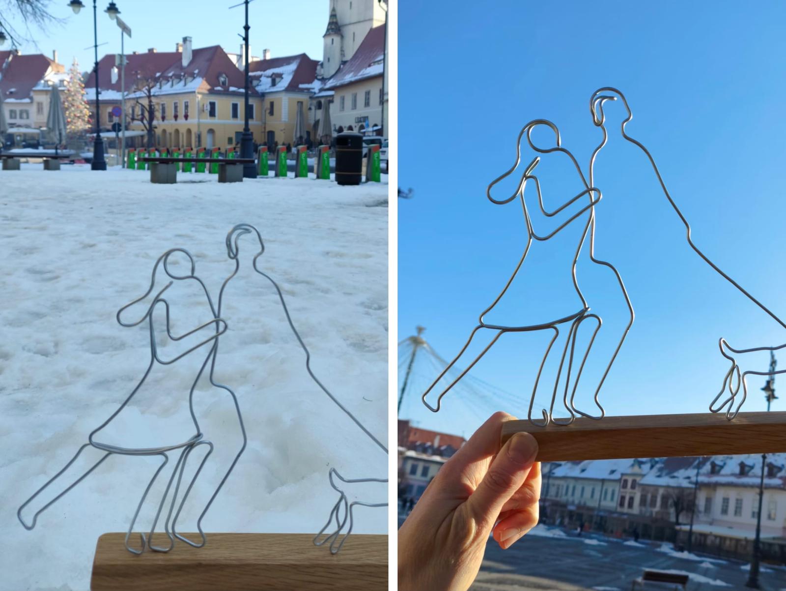 „Familia la plimbare” prin centrul orașului. Un artist din Cluj își aduce lucrările din sârmă la Sibiu: Apoldu de Sus este a doua casă pentru mine