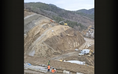 Constructorul turc a început pregătirile pentru cel de-al doilea tunel pe Valea Oltului, parte a autostrăzii Sibiu-Pitești