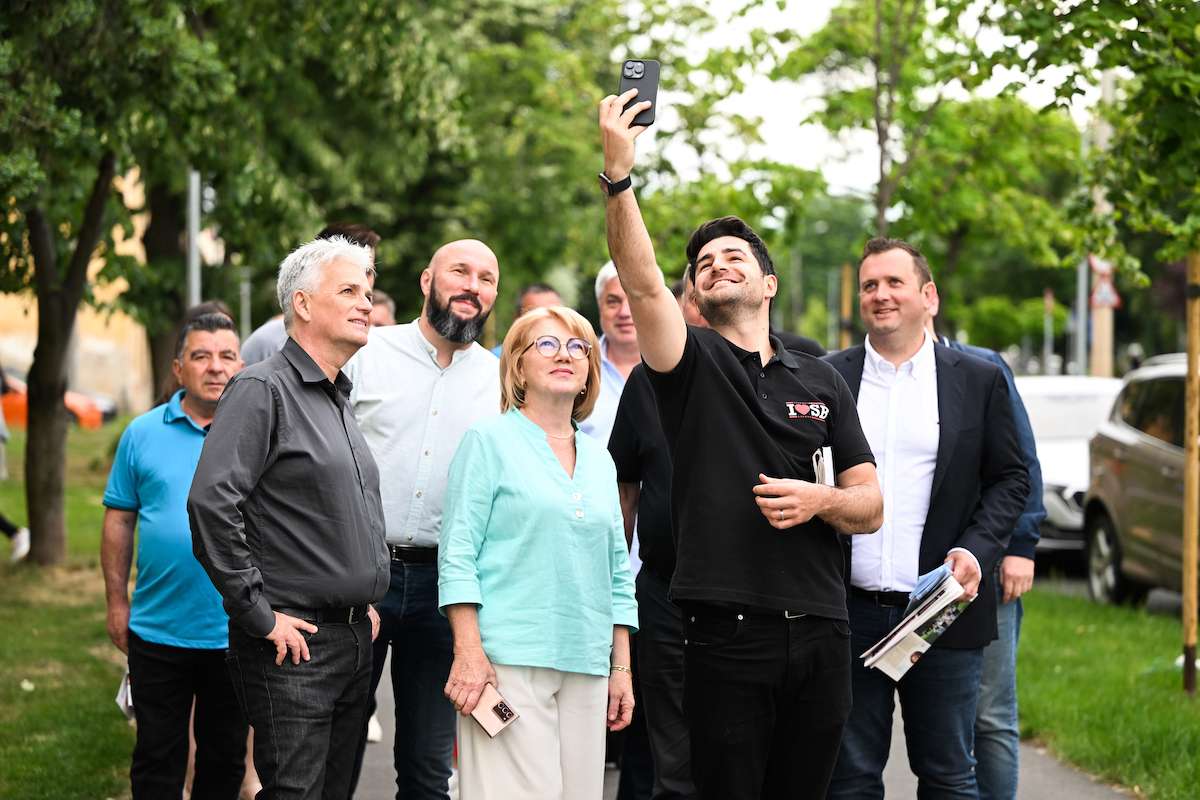 Un ONG cere instanței dizolvarea Forumului Democrat al Germanilor din Sibiu, pe motive naziste. Judecătoria, pe fond: Nu sunt dovedite acțiuni contrare ordinii publice