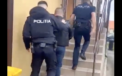 Bărbat în vârstă de 32 de ani, sub control judiciar, după ce a amenințat prin mesaje audio fosta soție din Avrig