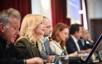 Noul spital județean. Flashmobul AUR a fost în aula de la ”Medicină”, nu în Piața Mare