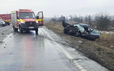 FOTO. Cum s-a petrecut accidentul mortal de pe DN1. Bărbatul de 33 de ani care a decedat a intrat pe contrasens - coliziune frontală cu o autoutilitară / Actualizare