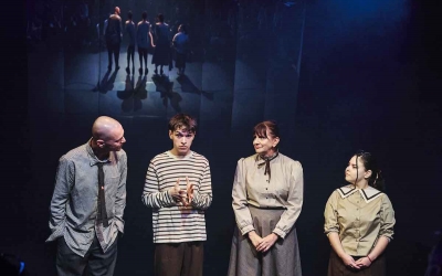 Teatrul Gong prezintă vineri spectacolul „Pe limba ta” al Centrului de Teatru Educațional Replika din București