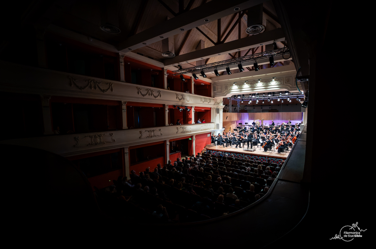 Filarmonica de Stat Sibiu anunță programul lunii februarie: recitaluri, concerte simfonice, ateliere de măști dedicate copiilor și momente dedicate Carnavalului