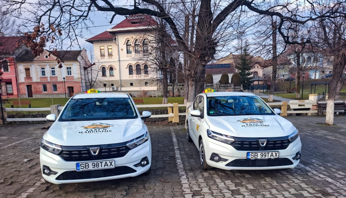Doi prieteni din Săliște au deschis o firmă de taxi non-stop pentru oamenii din Mărginime: Ne-am dorit să facem ceva în folosul comunității