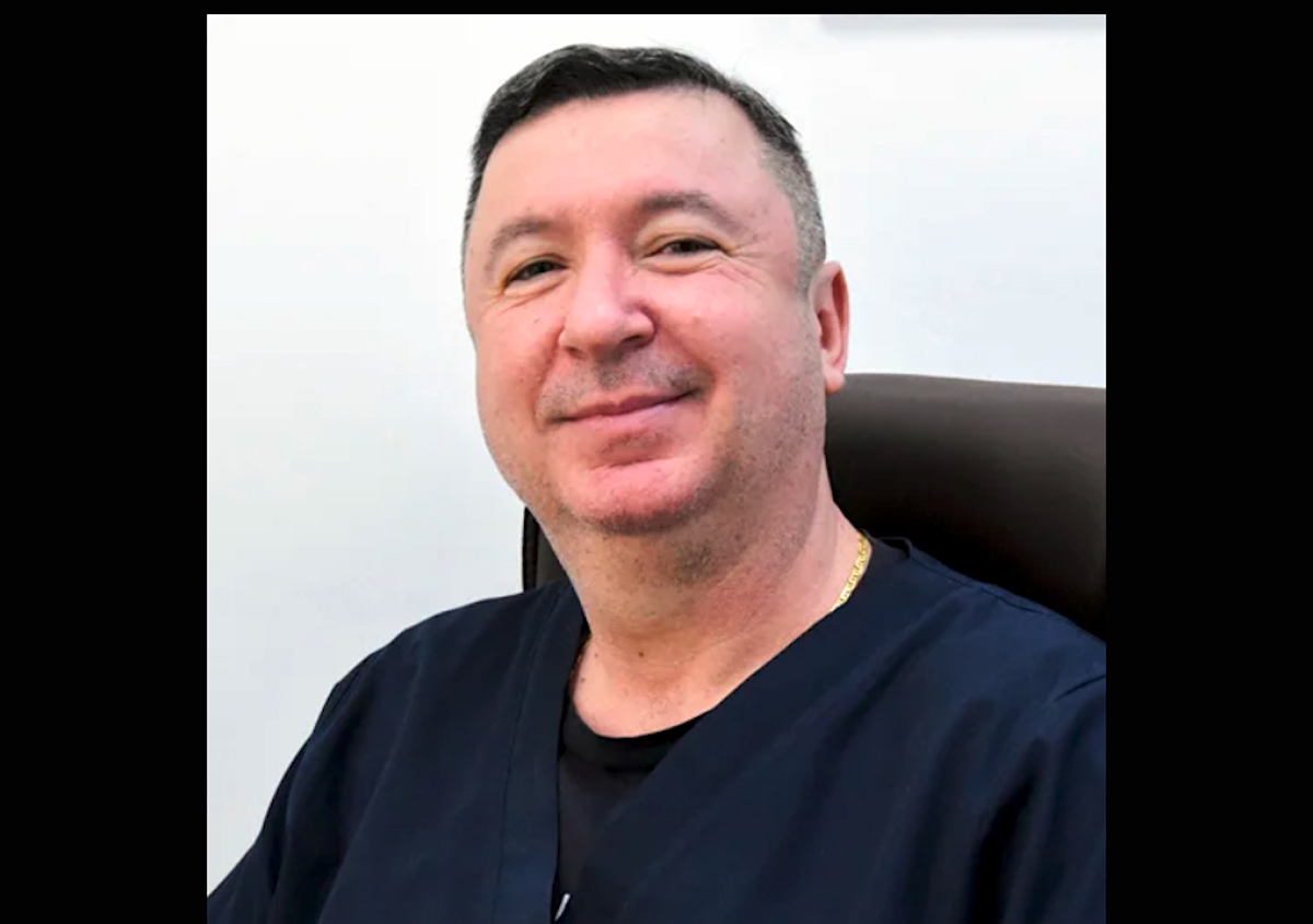 Actualizare. Remus Maxim, medicul sibian reținut în urma unui flagrant, a fost arestat preventiv pentru 30 de zile. Decizia a fost deja atacată cu apel