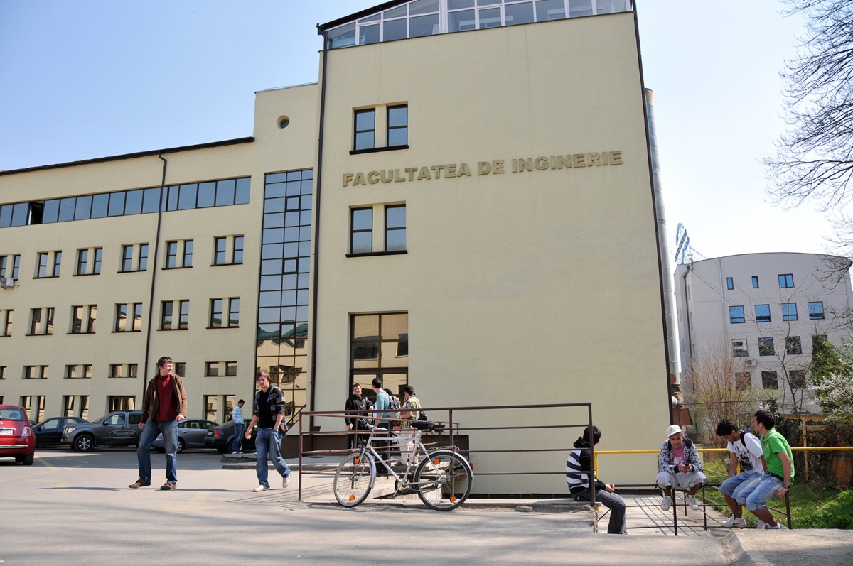 Rectorul ULBS a semnat ordinul de începere a lucrărilor de extindere a Facultății de Inginerie. Demersurile pentru acest proiect au început cu 10 ani în urmă