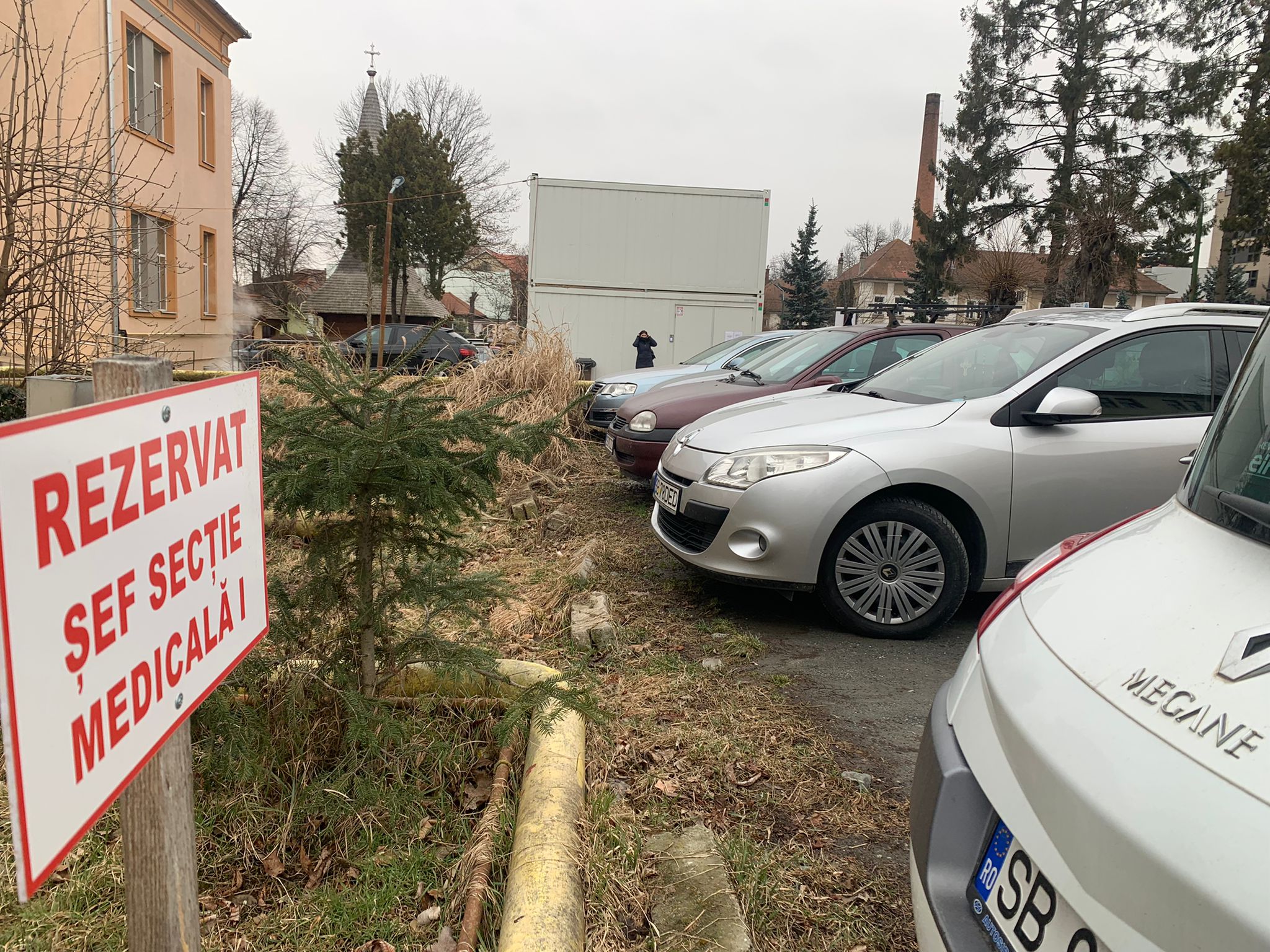 Spitalul Judetean parcare rezervata 
