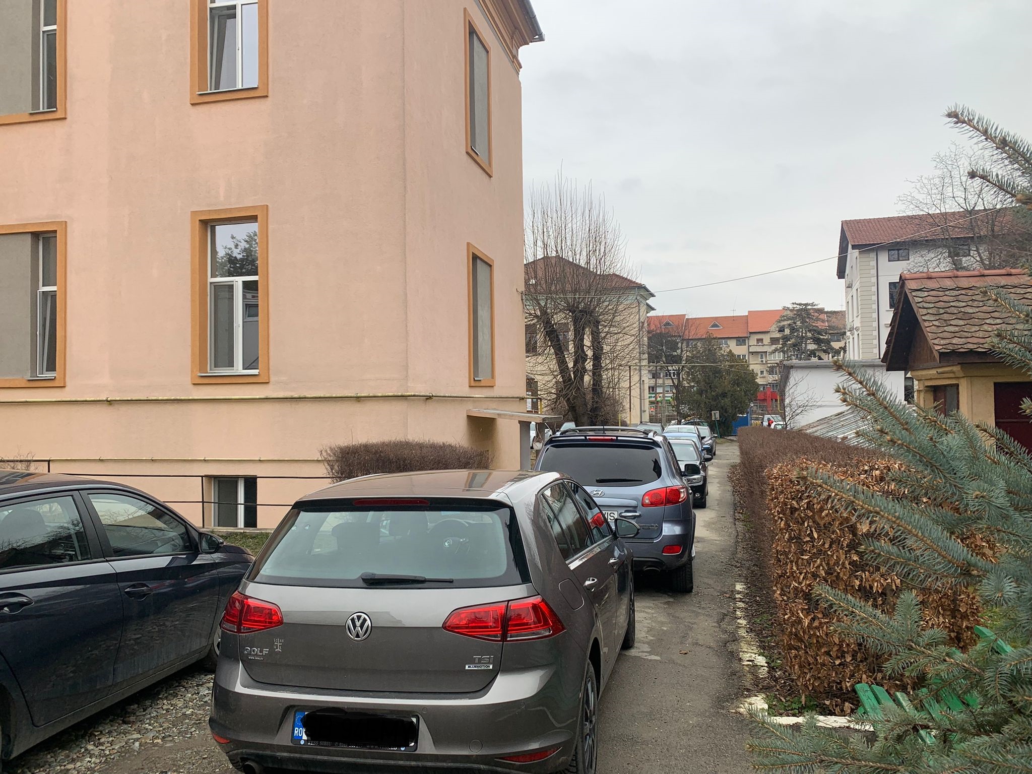 Spitalul Judetean masini