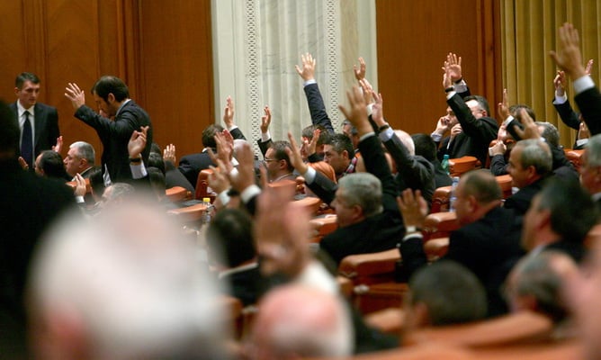 VOT - PARLAMENT - CROITORU