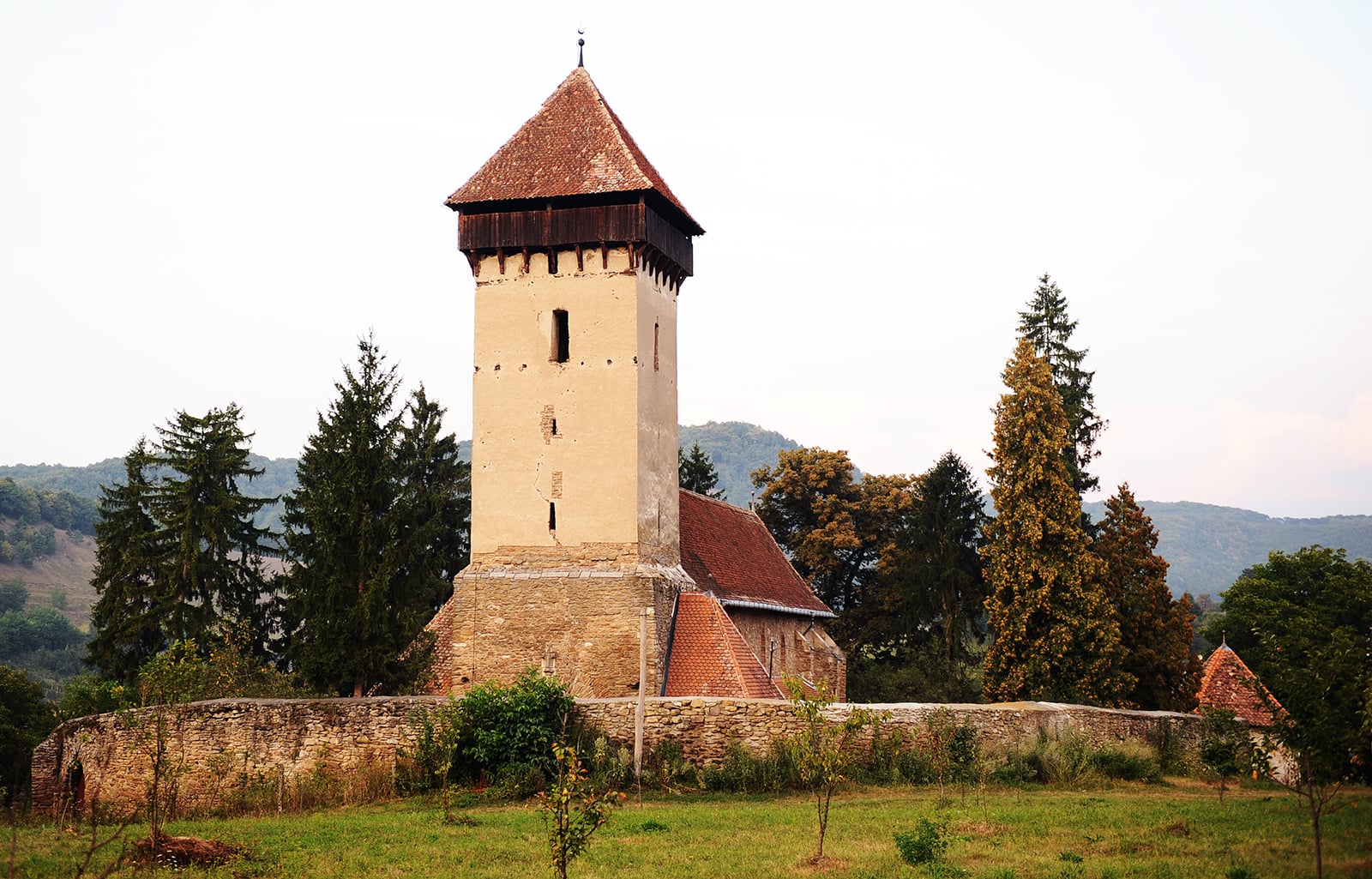 biserica-malancrav-g7sz