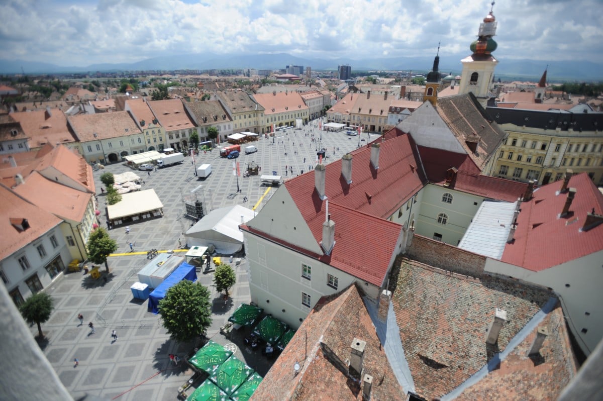 sibiu-piata-mare-de-sus-terase-2-yqnz