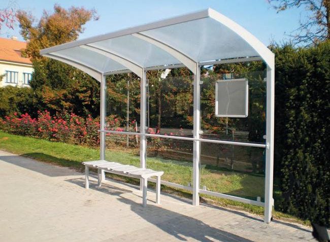 statie-autobuz-stire-650x477-mqeg