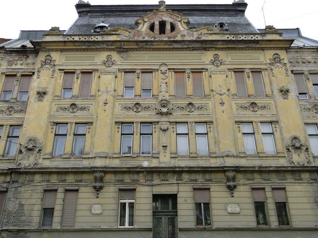 cladire-andrei-saguna-nr-6-sursa-foto-patriomiu-sibiu-punct-ro-0xzu