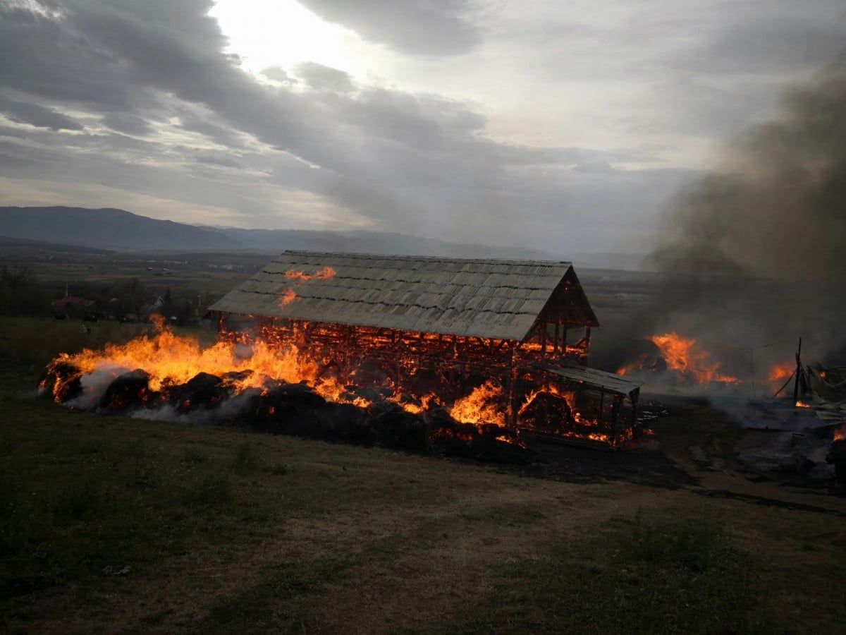 incendiu-saivan-bungard-4-i50m